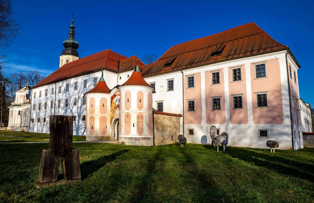 Dolenjski samostani - Potovanje - Ars longa